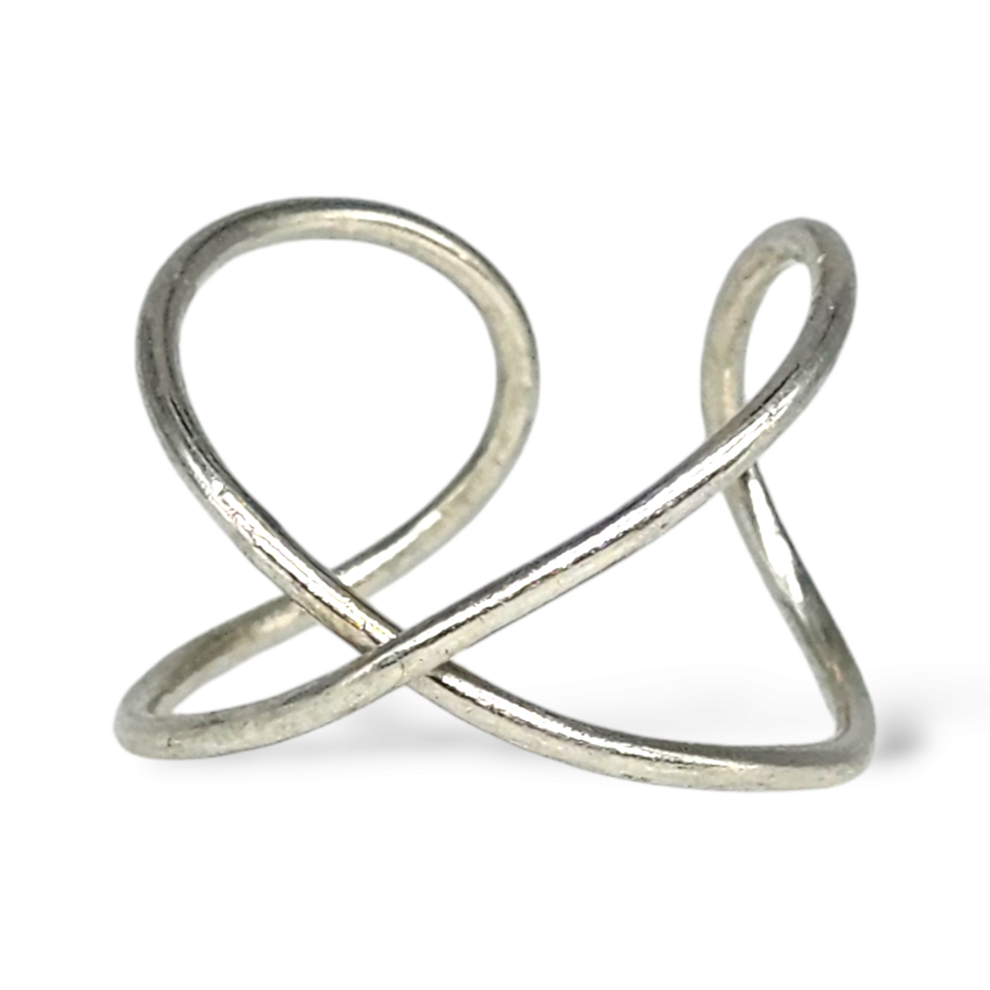 Adjustable Silver ring with criss cross infinity shape